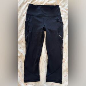 Lululemon Home Stretch Crop in Black Size 4
